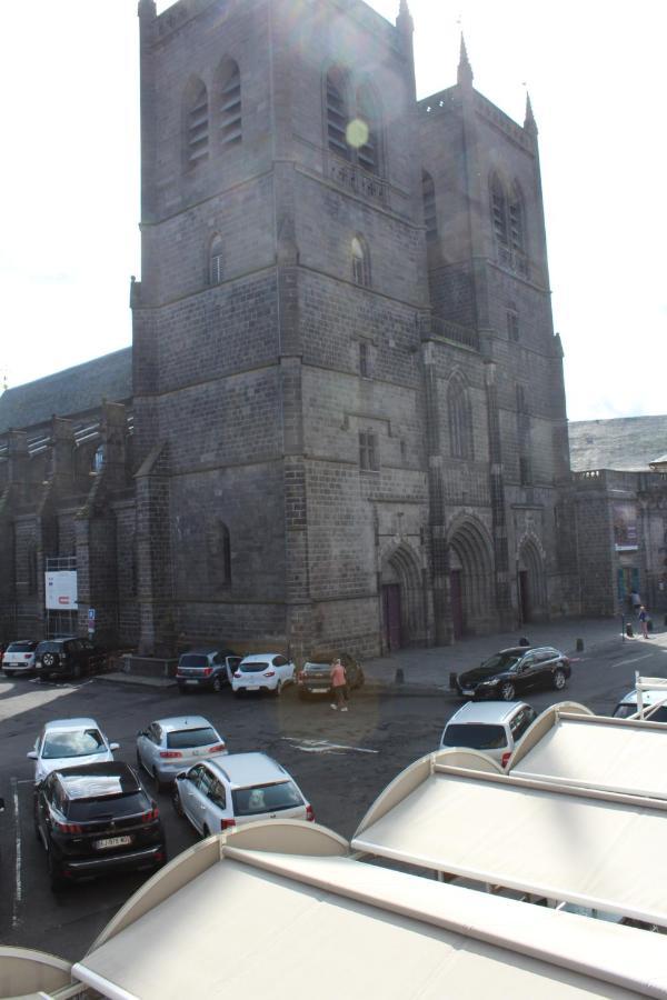 Hotel Des Roches Saint-Flour  Buitenkant foto