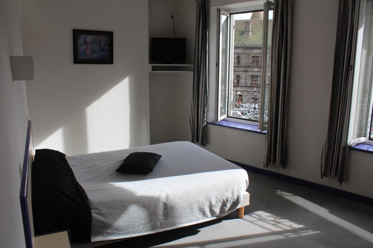Hotel Des Roches Saint-Flour  Buitenkant foto