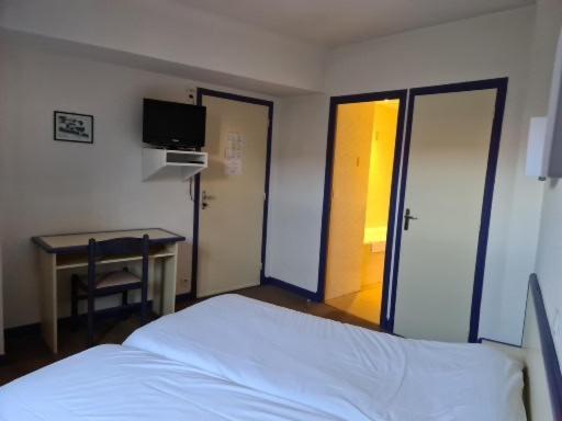 Hotel Des Roches Saint-Flour  Buitenkant foto